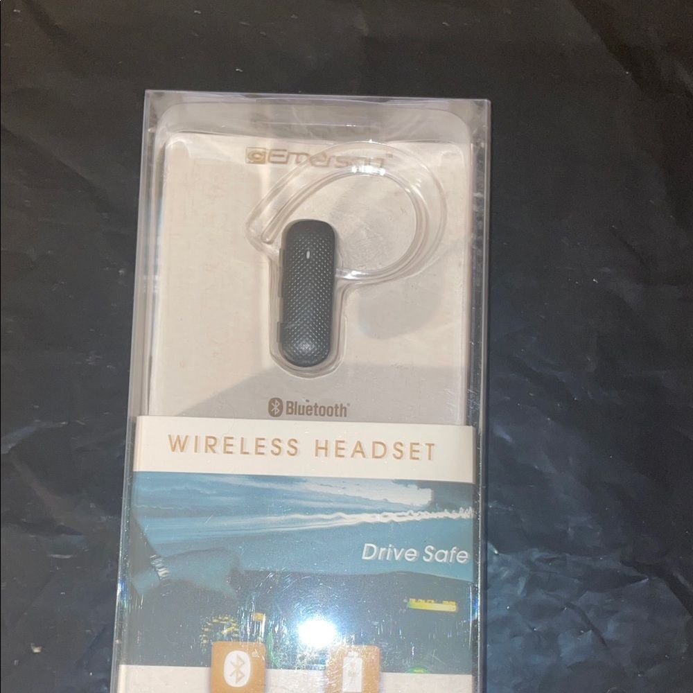 Generic Bluetooth Wireless Headset - Black